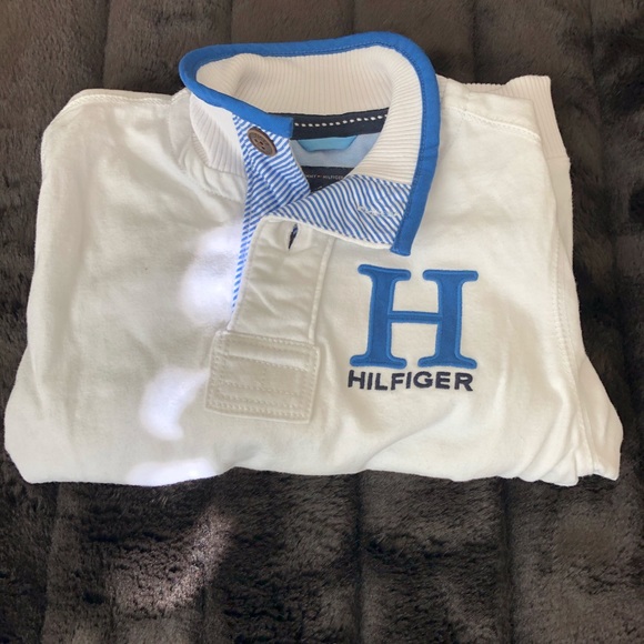 THilfiger pullover - Picture 2 of 5